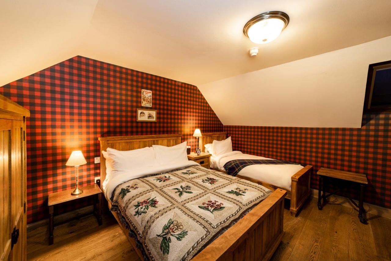 The Cluanie Inn Glenmoriston Esterno foto