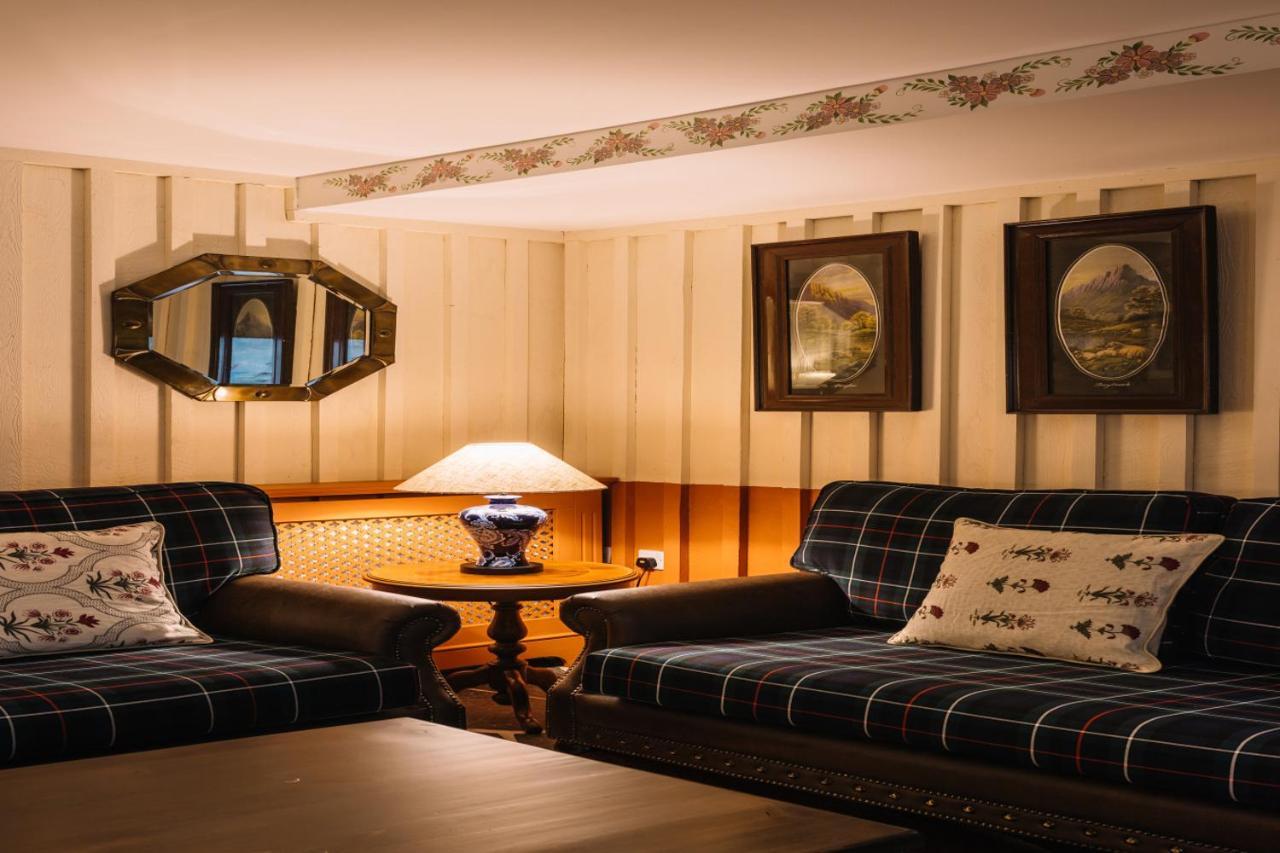 The Cluanie Inn Glenmoriston Esterno foto