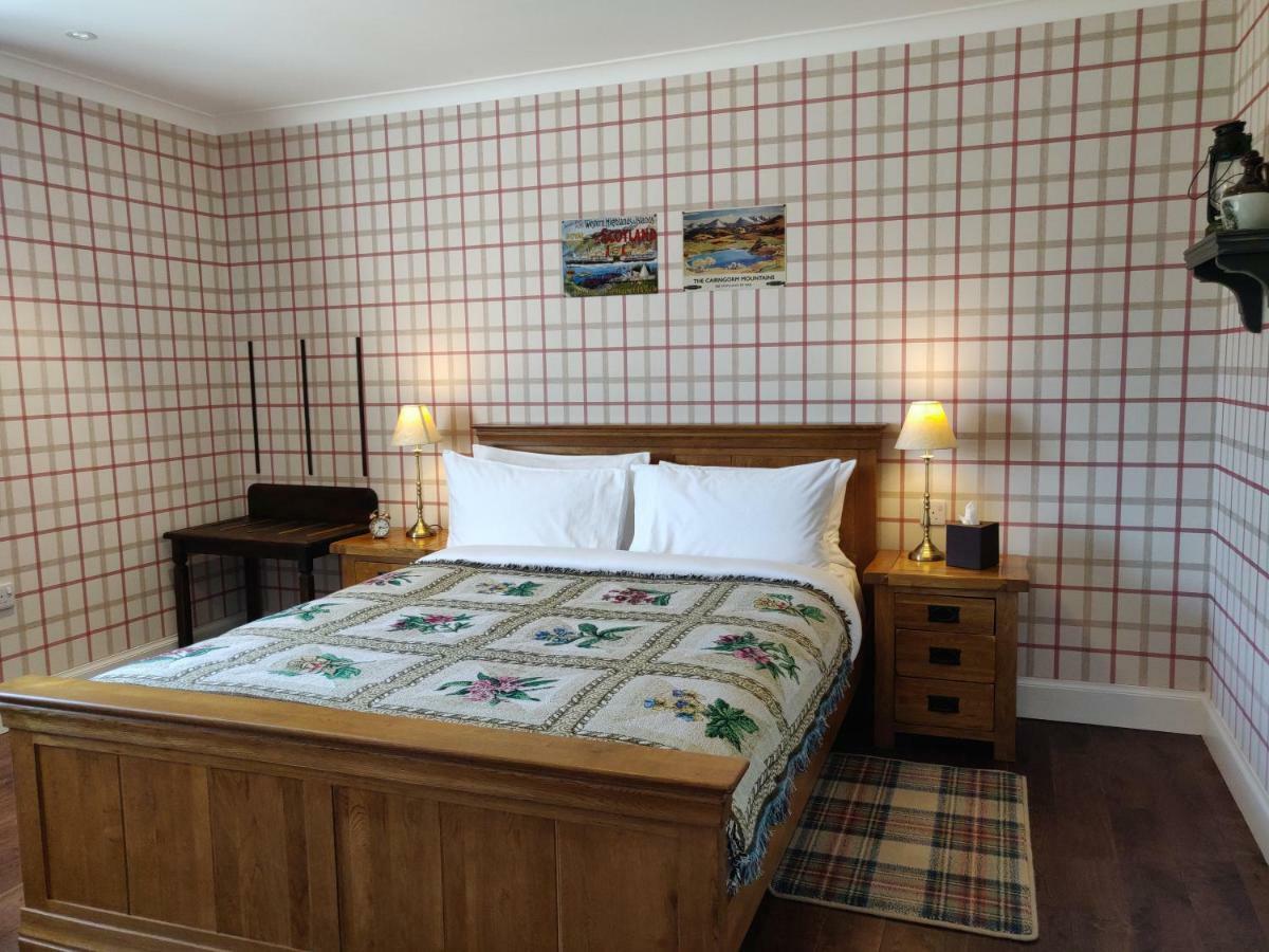 The Cluanie Inn Glenmoriston Esterno foto